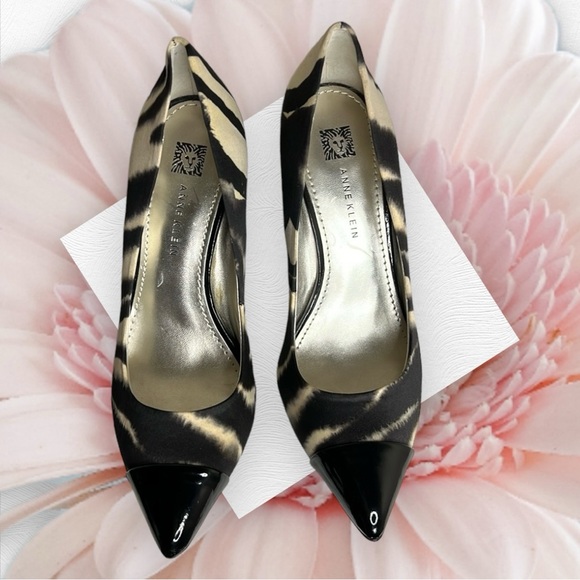 Anne Klein Heels - Picture 3 of 7